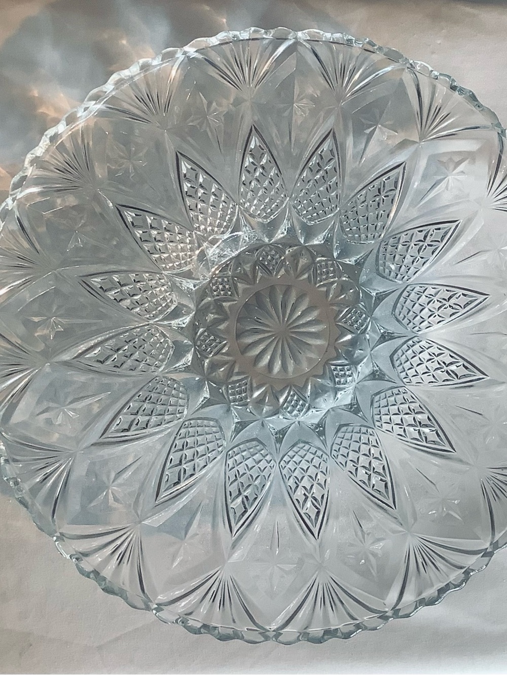 Clear Cut Glass Serving Bowl - Starburst Pattern